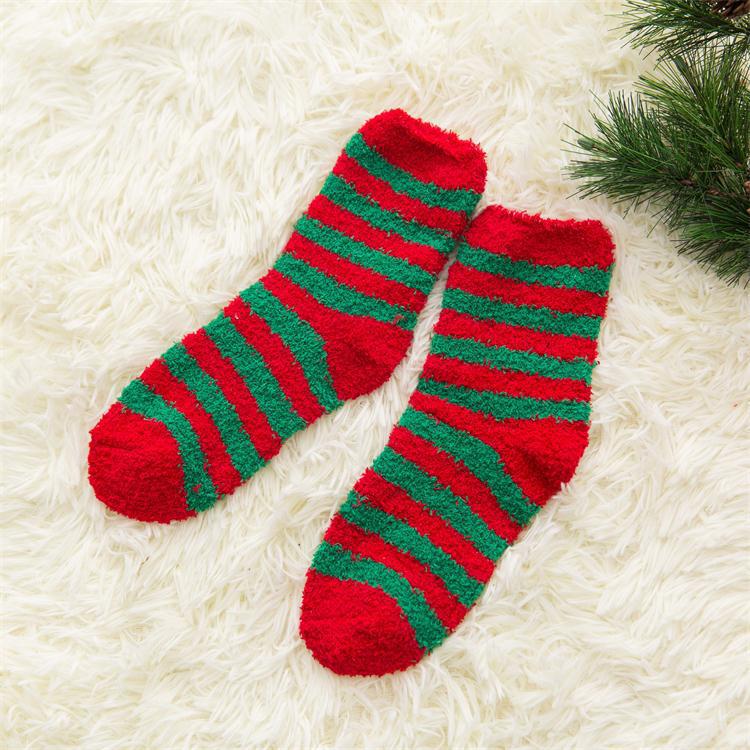 Winter Socks for Women - Colorful Reindeer Snowman Socks - [6 Pairs]